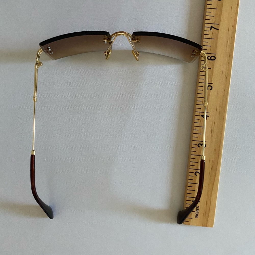 Fashion Rectangle Sunglasses with Case - Picture 5 of 7